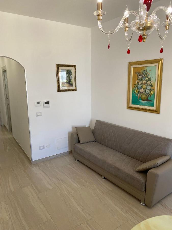 Romantica Brindisi Buitenkant foto