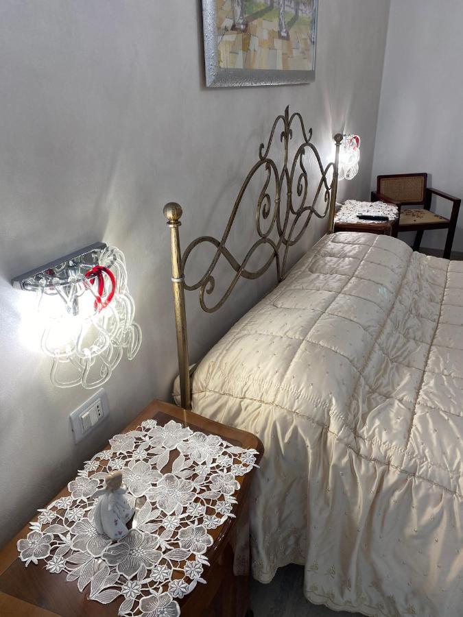 Romantica Brindisi Buitenkant foto